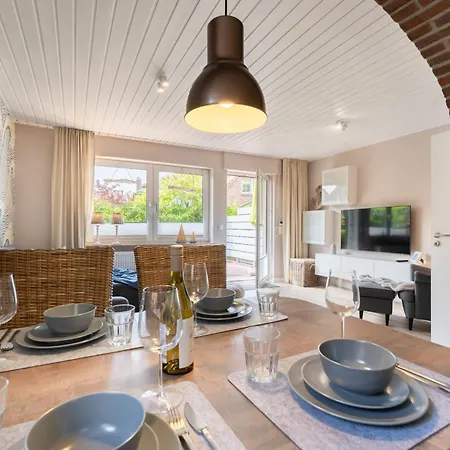 Haus Am Teich Ferienhaus *